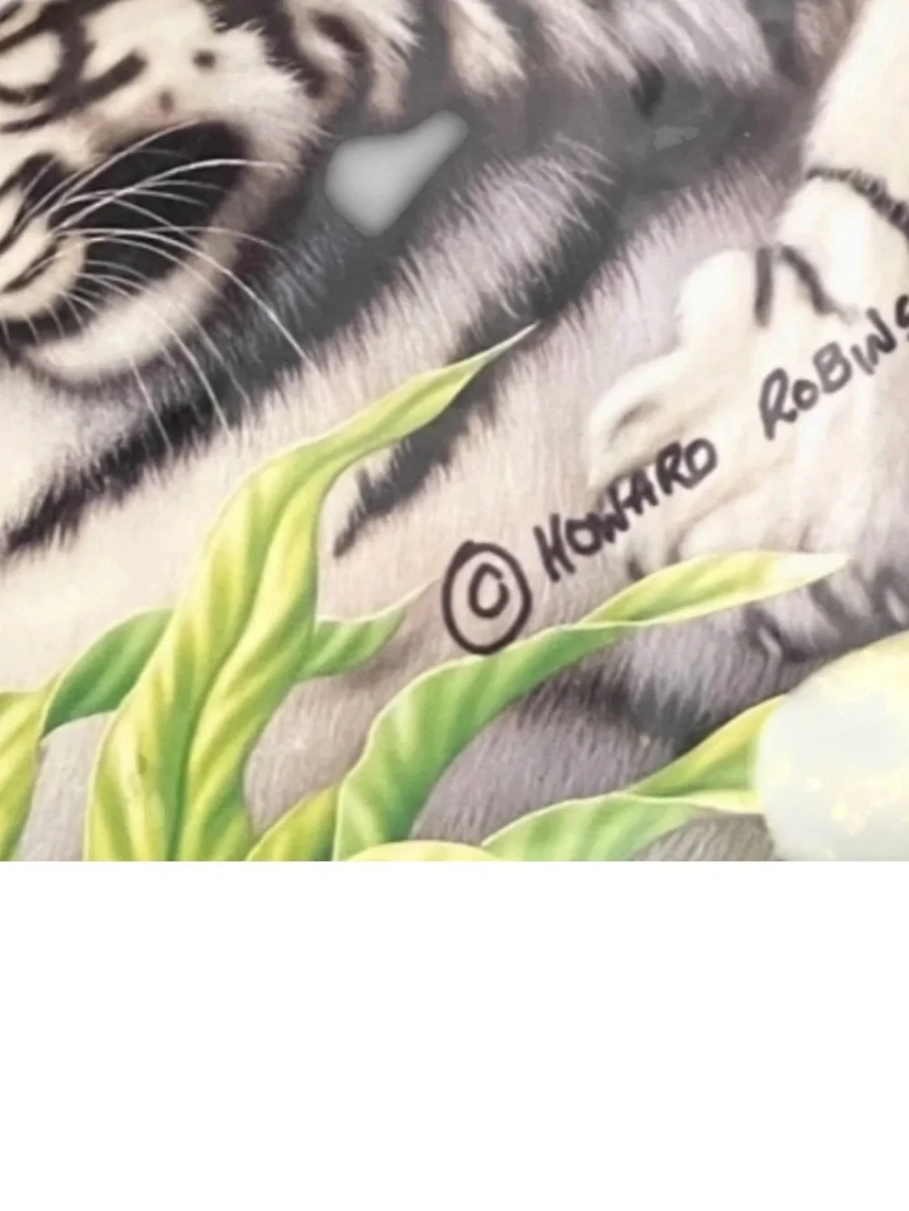 Vintage White Tigers Wall Clock 11.5” Signed By Howard Robinson Works Perfectly